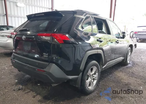 2022 Toyota Rav4 Xle из США, поврежденный, VIN 2T3P1RFV1NW324306